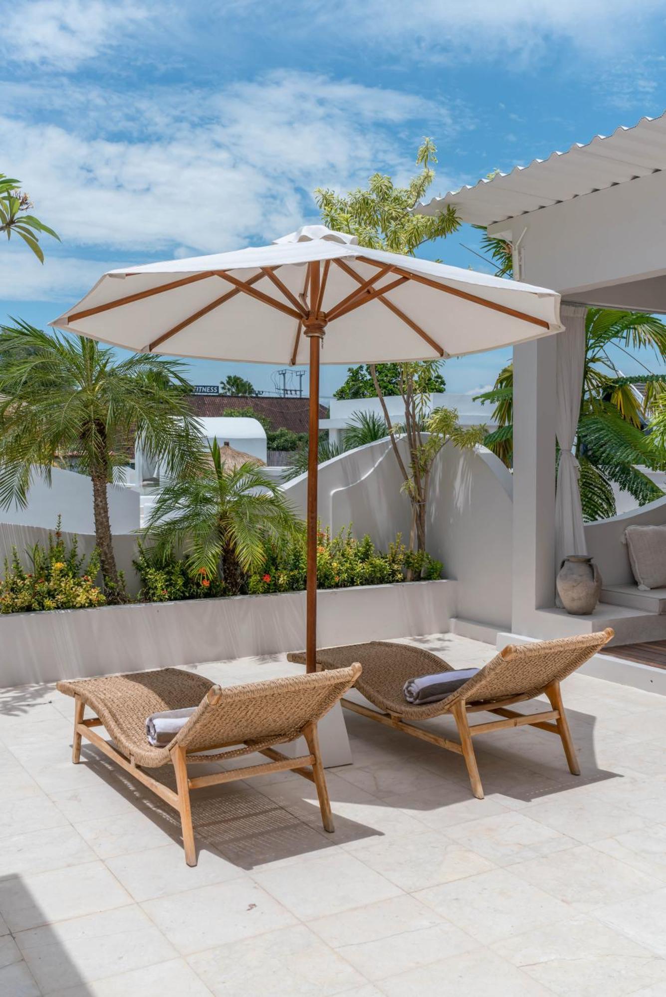 Villa Milana: 5Br Mediterrenean Villa In Canggu מראה חיצוני תמונה